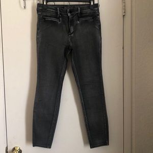 🌹 SOLD!! Abercrombie & Fitch Skinny Jeans